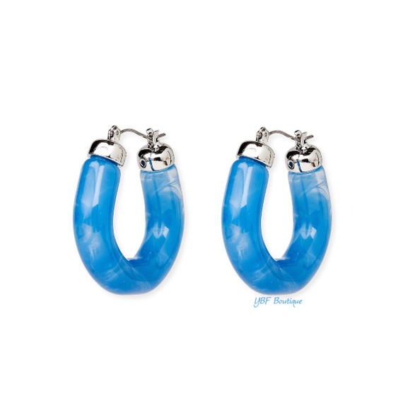 New Blue Marble & Silver Resin Hoop Fashion Earrings - Picture 4 of 7